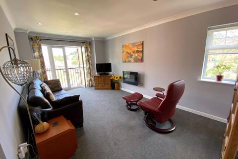 29 Eothen Close, Caterham, CR3 6JU