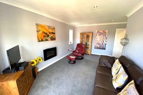 29 Eothen Close, Caterham, CR3 6JU
