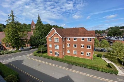 29 Eothen Close, Caterham, CR3 6JU
