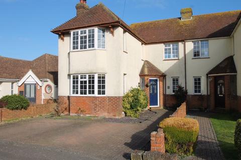 6 Ilex Road, Folkestone, CT19 4QA