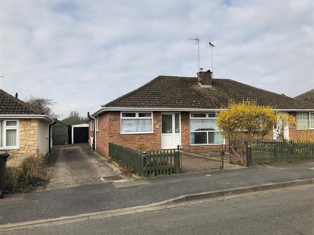 Cissbury Ring Werrington 3 bed semidetached bungalow £220,000