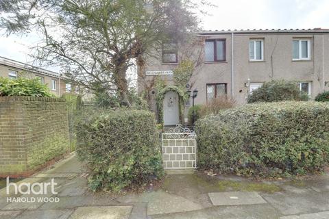 36 Bellflower Path, Romford, RM3 8JF