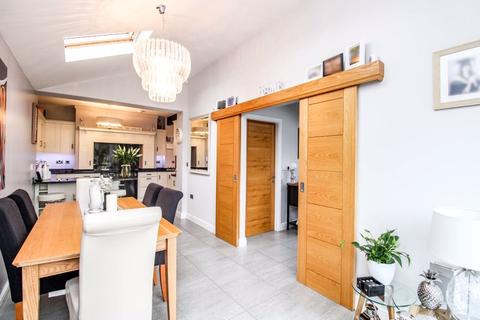 220 Leek Road, Endon, Stoke-on-trent, ST9 9EA