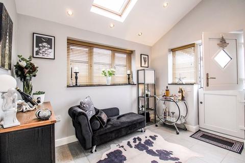 220 Leek Road, Endon, Stoke-on-trent, ST9 9EA