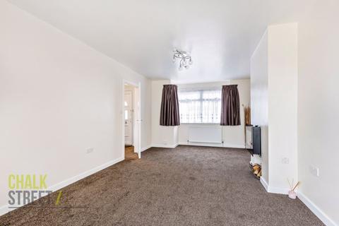 46 Lancaster Drive, Hornchurch, RM12 5ST