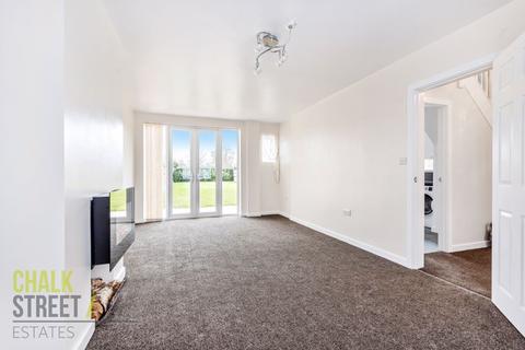 46 Lancaster Drive, Hornchurch, RM12 5ST