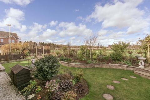 4 Seggieden Close, Inchture, Perth, PH14 9AD