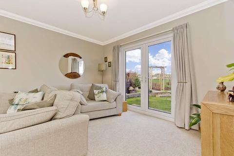 4 Seggieden Close, Inchture, Perth, PH14 9AD