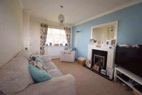 2 bedroom semi-detached house to rent, Cottesmore Way, Golborne