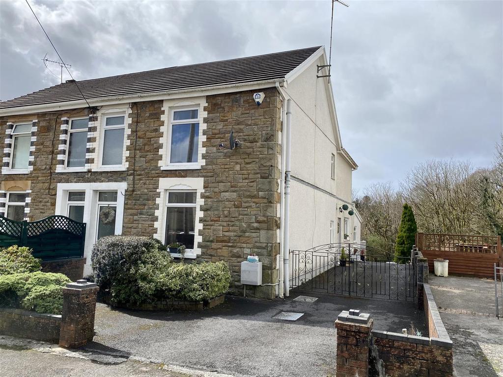 Tirycoed Road, Glanamman, Ammanford 3 bed semidetached house for sale £179,950