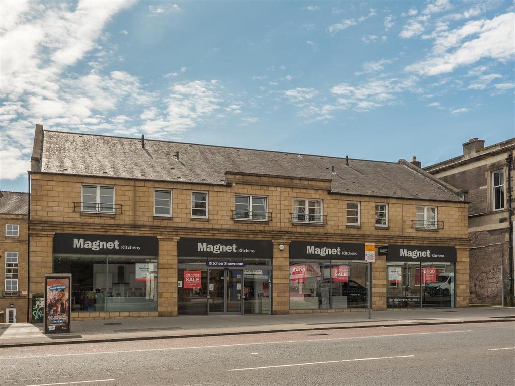 1/1 Dicksonfield, Edinburgh, EH7 5ND 2 bed flat £182,500