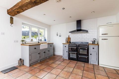 Stanton Broad Road, Hambrook, Chichester, PO18 8RG