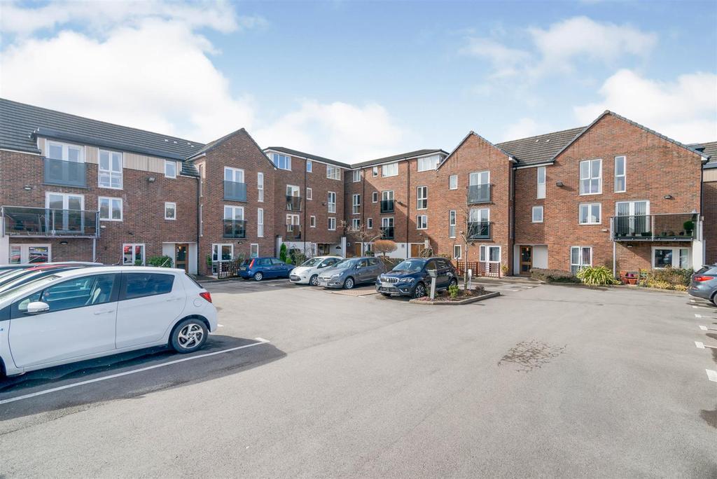 Rockhaven Court, Chorley New Road, Horwich, Bolton 2 bed apartment £