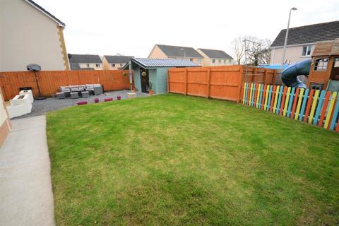 32 Cae Gwyrdd, St Clears, Carmarthen, SA33 4BE