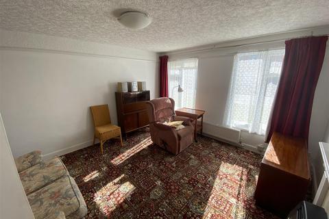 28 Briars Wood, Hatfield, AL10 8DG