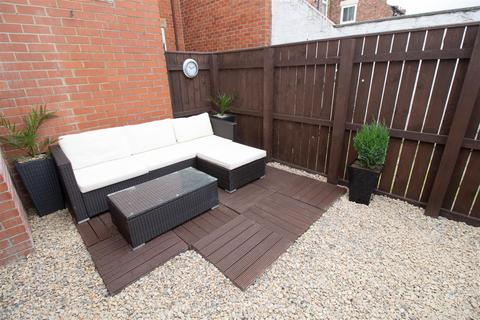 36 Dunston Road, Gateshead, NE11 9EE