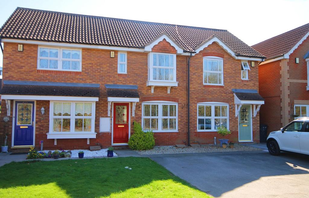 Elmsett Close, Great Sankey... 2 bed terraced house £159,950