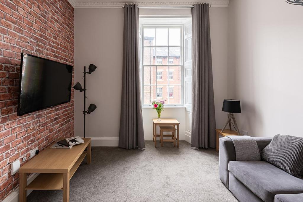 Leazers flat Bemyhome 87 HDR.jpg