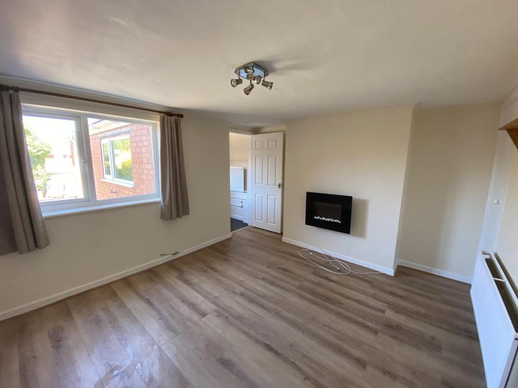 Lower Quest Hills Road, Malvern 2 bed £149,950