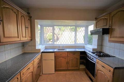 6 Dove Road, Forsbrook, Stoke-on-trent, ST11 9BS