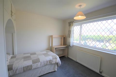 6 Dove Road, Forsbrook, Stoke-on-trent, ST11 9BS