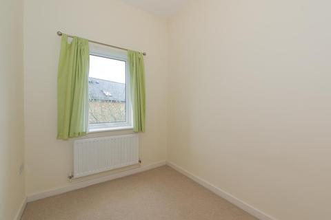 46 Parkview Way, Epsom, KT19 8FF
