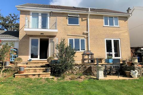 63 Hanson Drive, Fowey, PL23 1ET