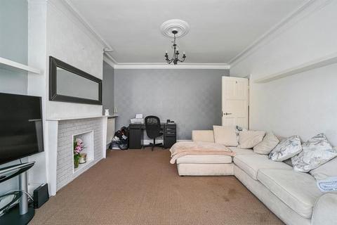 1a Hereford Road, London, E11 2EA