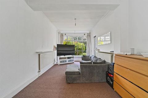 1a Hereford Road, London, E11 2EA