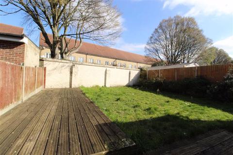 51 Gresham Drive, Romford, RM6 4TP