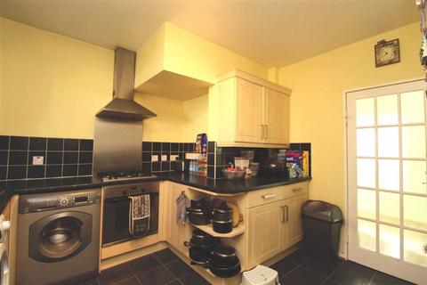 51 Gresham Drive, Romford, RM6 4TP
