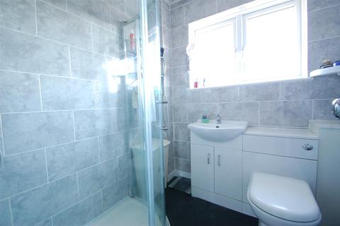 23 Linnet Close, Petersfield, GU31 4RF