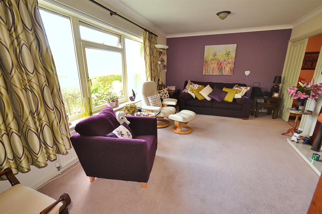 Hillcrest, Southwell 4 bed detached house £399,000