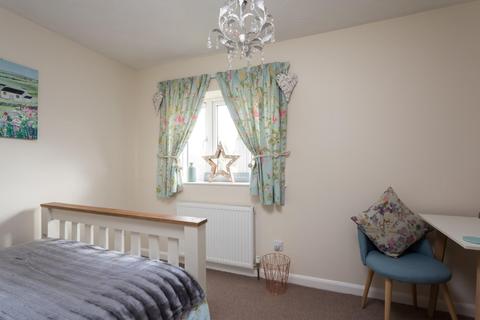 4 Carrs Meadow, Escrick, York, YO19 6JZ