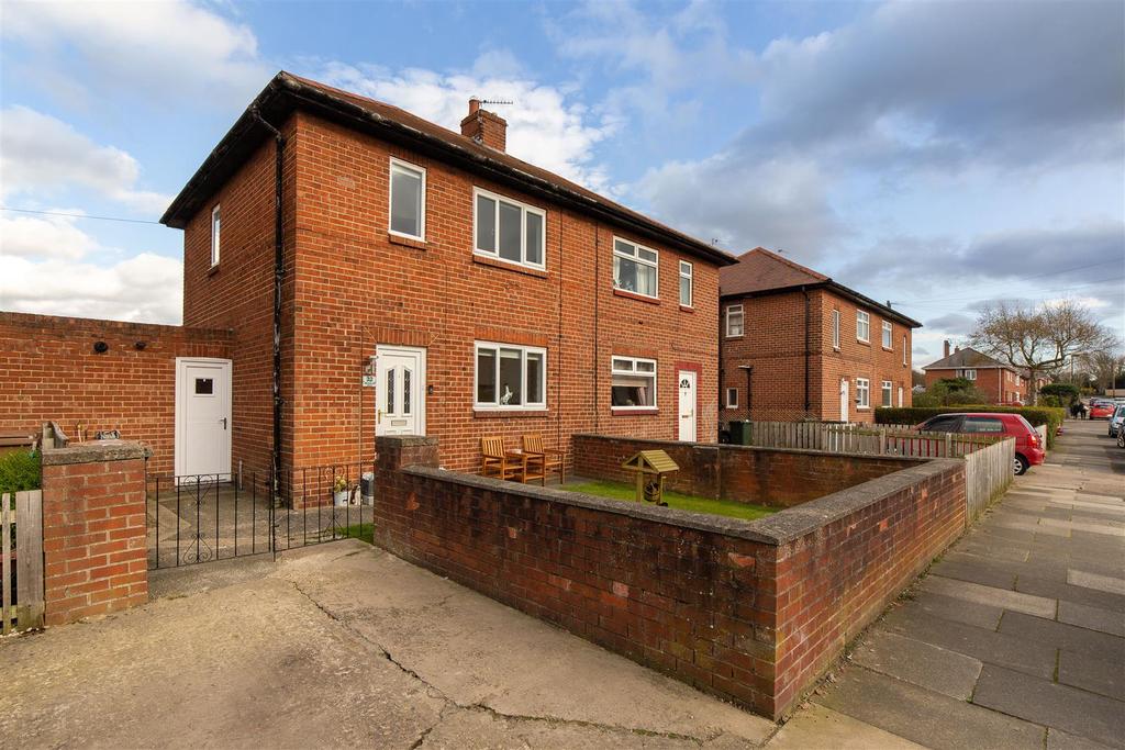 Warkworth Drive, Wideopen, Newcastle Upon Tyne 2 bed semidetached