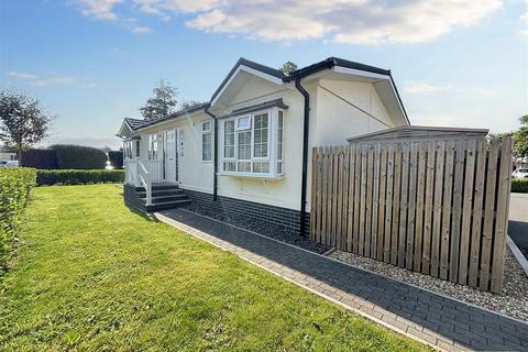 2 bedroom park home for sale, Riverside Meadow, Newport Park, Exeter