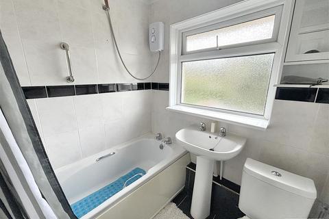 9 Globefield, Topsham, Exeter, EX3 0EY
