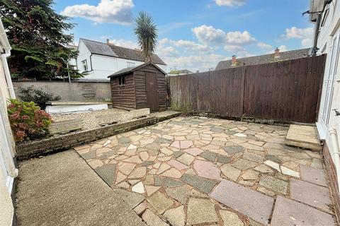 9 Globefield, Topsham, Exeter, EX3 0EY