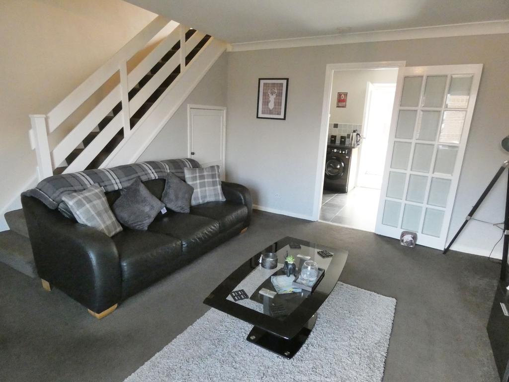 Abbey View, Hexham, Northumberland, NE46 1EQ 3 bed terraced house £130,000