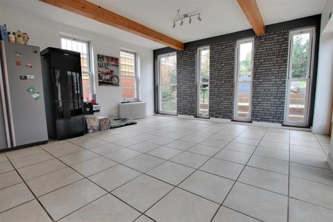 58 Bedhampton Hill, Havant, PO9 3JP