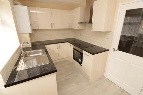 32 The Willows, Yate, Bristol, BS37 5XL