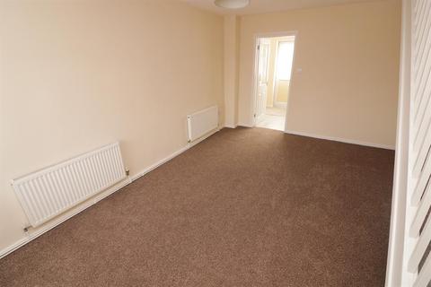 32 The Willows, Yate, Bristol, BS37 5XL