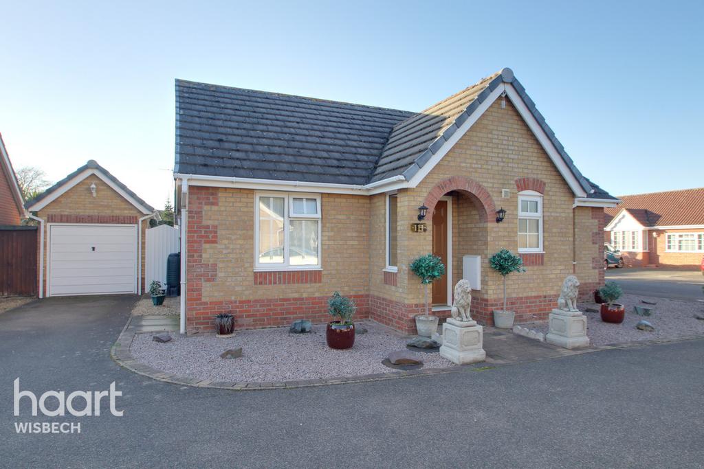 Malt Drive, Wisbech 2 bed bungalow £190,000