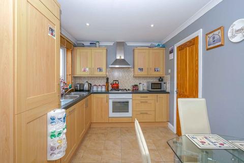 3 Cairns Court, Crieff, PH7 3SP