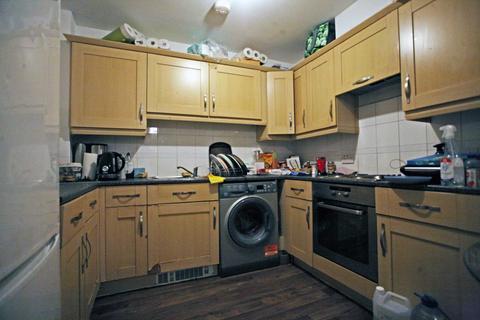 2 bedroom apartment for sale, City Gate House, Eastern Avenue, Ilford, IG2