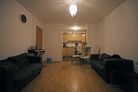 2 bedroom apartment for sale, City Gate House, Eastern Avenue, Ilford, IG2