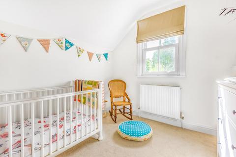 17 Alpha Road, Chobham, Woking, GU24 8NE