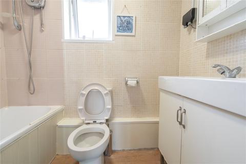63 Crowland Avenue, Grimsby, DN34 5JT