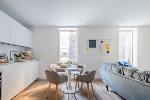 13, Wyles House Prodigal Square, London, E8 1FU
