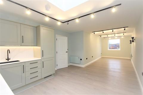 2 bedroom apartment for sale - Brook House, Duke Street, Henley-on-Thames, RG9
